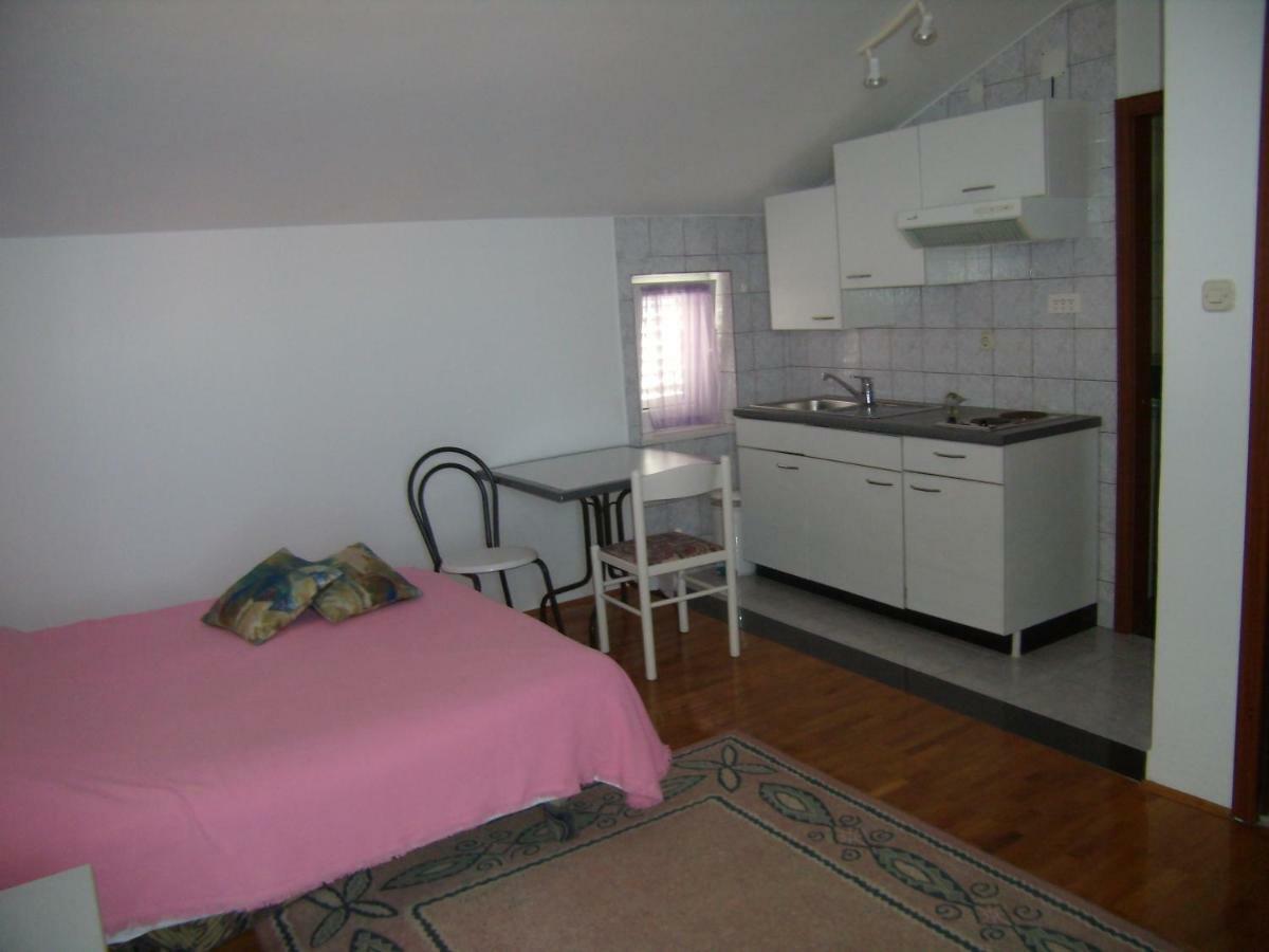 Apartment Zelencic Kali Zewnętrze zdjęcie